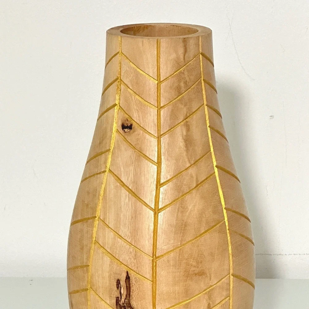 Hand Carved Mango Wood Vase Gold Leaf Pattern 12